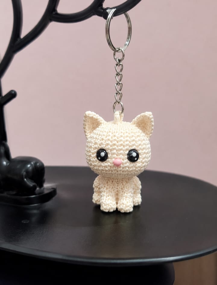Cute Cat Key Chain - Image 4