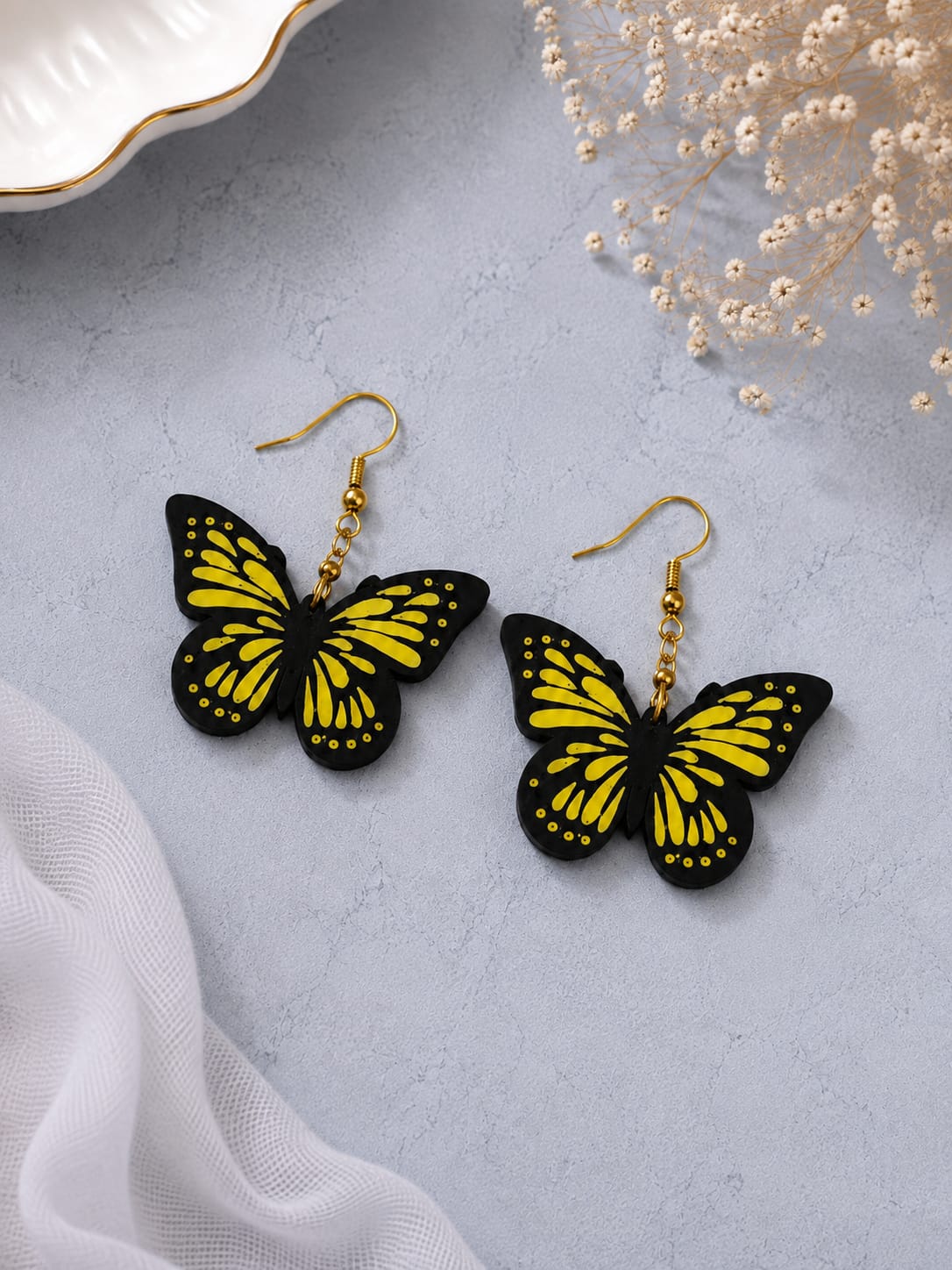 Aarohi Butterfly Earrings